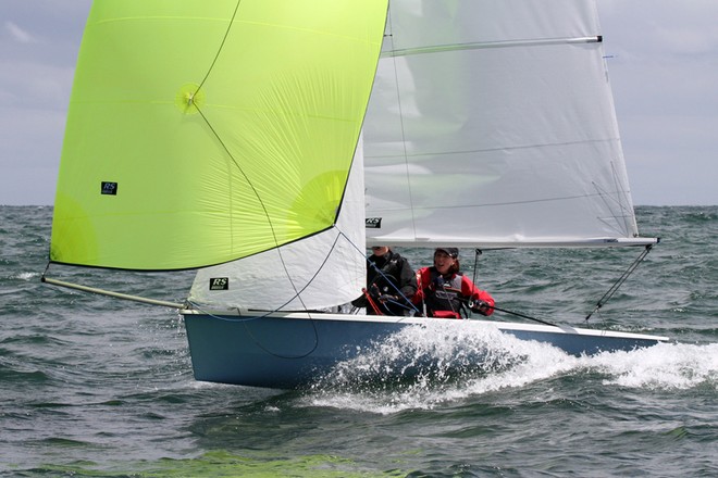 Robyn and Lara get their RS200 steaming along on the downwind leg. - RS200 ©  Alex McKinnon Photography http://www.alexmckinnonphotography.com