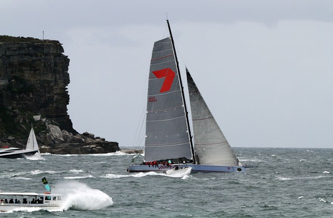 Wild Oats leaving Sydney  for Hobart - Rolex Sydney to Hobart ©  Alex McKinnon Photography http://www.alexmckinnonphotography.com