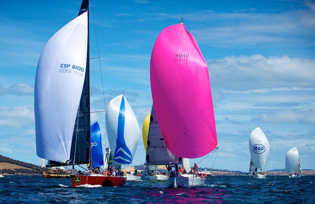 Duende and the Protagonist running downwind - Porsche King of the Derwent 2012 © Dane Lojek