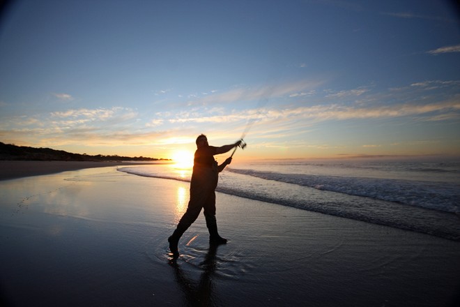 Early mornings are when the salmon will be abundant close to the shore. © Jarrod Day