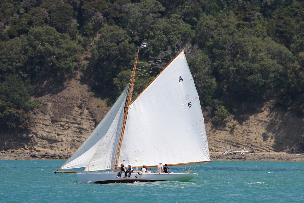 Rawene - 2013 Mahurangi Regatta photo copyright Richard Gladwell www.photosport.co.nz taken at  and featuring the  class