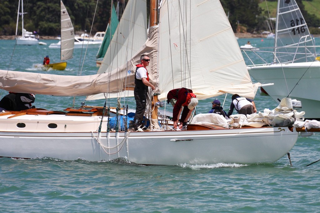 Getting ready to race - 2013 Mahurangi Regatta photo copyright Richard Gladwell www.photosport.co.nz taken at  and featuring the  class