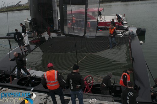 Oracle Team USA - relaunch USA-17 February 4, 2013 © Erik Simonson www.pressure-drop.us http://www.pressure-drop.us