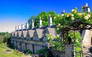 Chipping Norton - the yacht club is 110 miles from the sea photo copyright  SW taken at  and featuring the  class