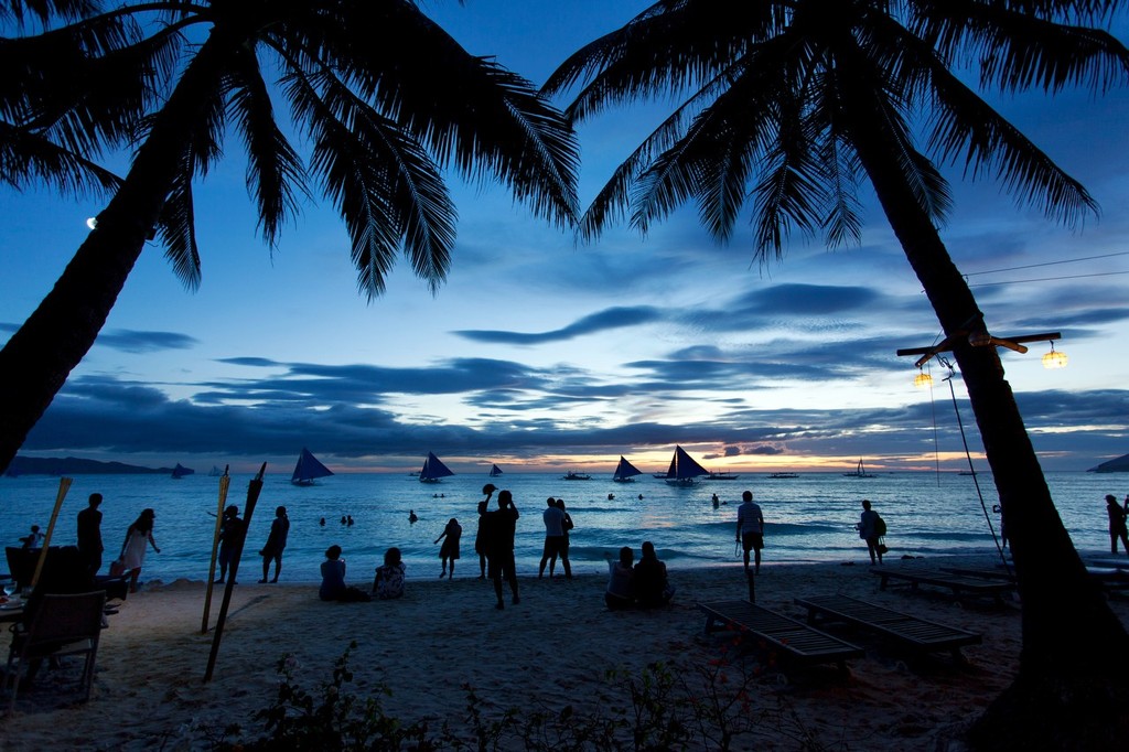 Boracay Cup Regatta 2013. Picture postcard from Boracay. © Guy Nowell http://www.guynowell.com