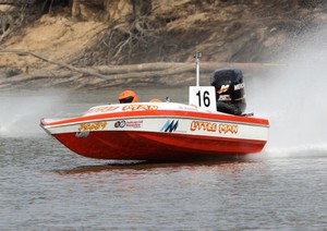 Little Man at Robinvale Euston 80 Ski Race Classic 2013 photo copyright Mercury Racing taken at  and featuring the  class