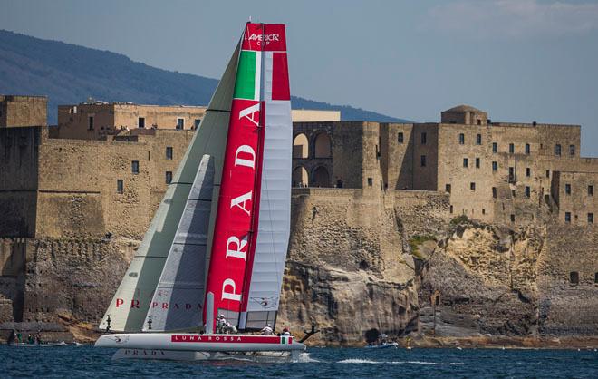 ACWS 45 Napoli Training day © Carlo Borlenghi/Luna Rossa http://www.lunarossachallenge.com