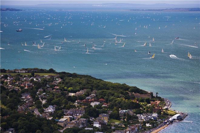 Spectacular Solent at the start of the 2011 Rolex Fastnet Race ©  Rolex / Carlo Borlenghi http://www.carloborlenghi.net