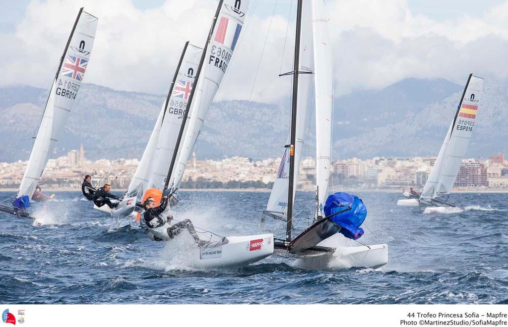 44 TROFEO S.A.R. Princesa Sofia Mapfre, day 4 - acra 17; FRA; FRA-063; 11; Audrey Ogereau; Matthieu Vandame; Nacra 17; ESP; ESP-16; 7; Toni Rivas; Laia Tutzo; Nacra 17; GBR; GBR-014; 13; Rupert White; Nikki Boniface; Nacra 17; GBR; GBR-56; 15; Lucy Macgregor; Tom Phipps © MartinezStudio.es