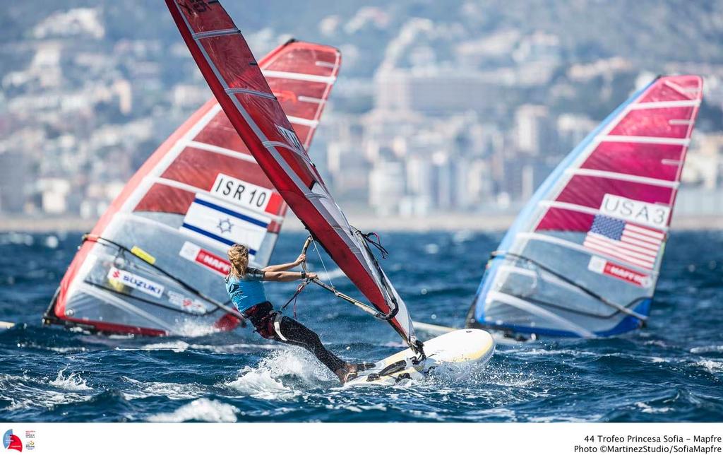 44 TROFEO S.A.R. Princesa Sofia Mapfre, day 4 - ISR-10; 5; Maayan Davidovich; RS:X Women;  USA-3; 8; Farrah Hall; RS:X Women; ESP-1; 6; Blanca Manchon photo copyright MartinezStudio.es taken at  and featuring the  class