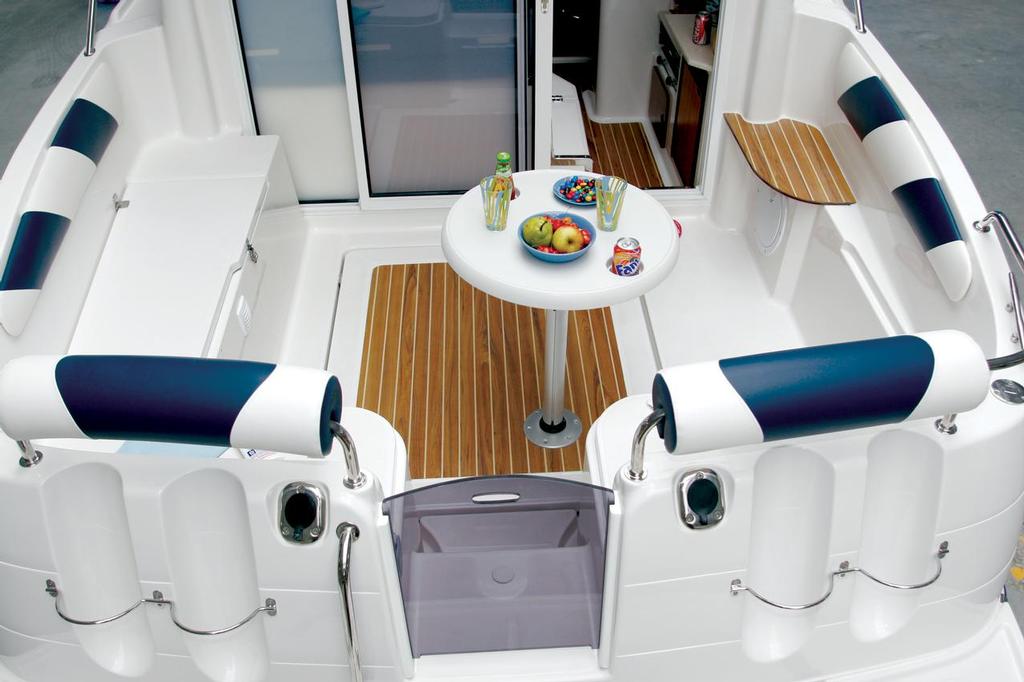 Arvor-Weekender-3 © Collins Marine
