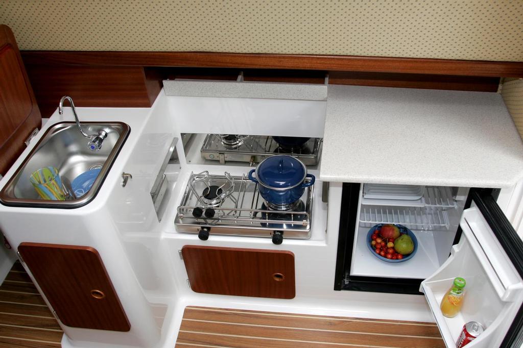 Arvor-Weekender-5 © Collins Marine