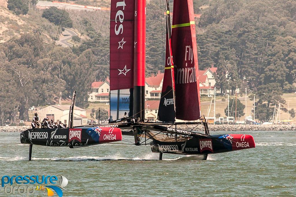 Emirates Team NZ - San Francisco, May 23, 2013 &copy; Erik Simonson/ pressure-drop.us http://www.pressure-drop.us