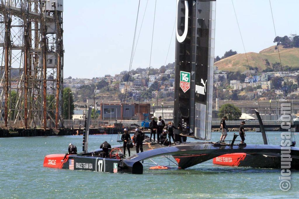 Oracle Team USA launches final AC72 in San Francisco © icupusa.com