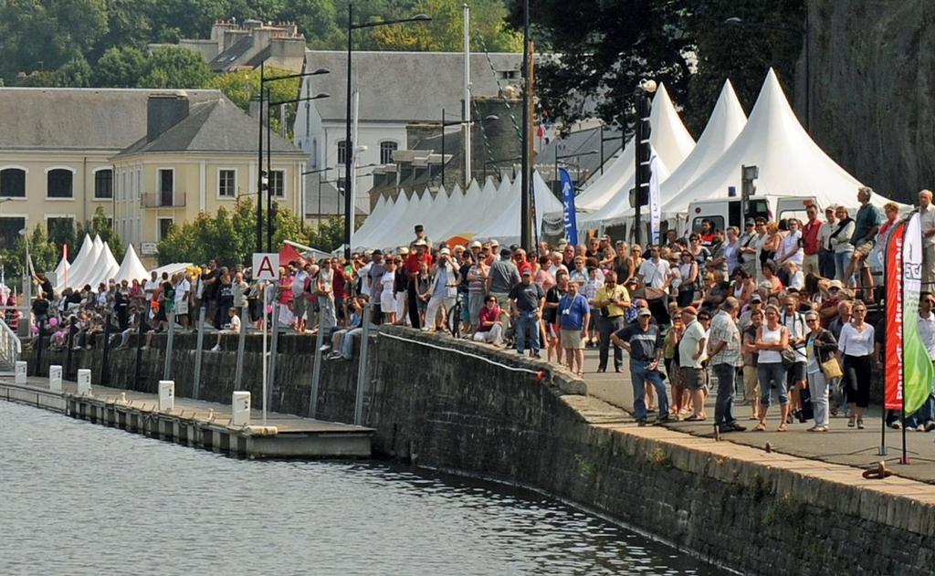 Roscoff - Baie de Morlaix, ville de l’arrivée - Route des Princes 2013 ©  Marcel Mochet