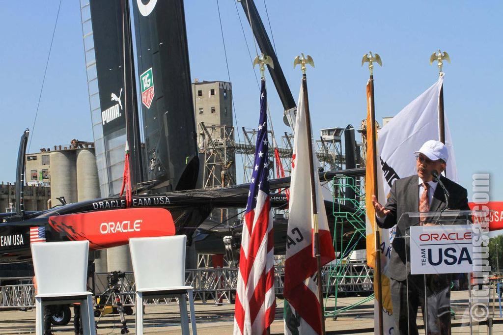 Oracle Team USA launches final AC72 in San Francisco © icupusa.com