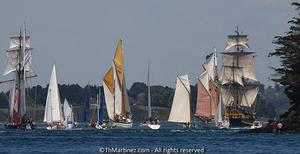 13_09178  Â©ThMartinez/Sea&Co. GOLFE DU MORBIHAN , BRITANNY - FRANCE, 2 Juin 2011.  7Ã©me Semaine du Golfe (6 /12 Mai 2013). Parade d'arrivÃ©e. photo copyright Th Martinez.com http://www.thmartinez.com taken at  and featuring the  class