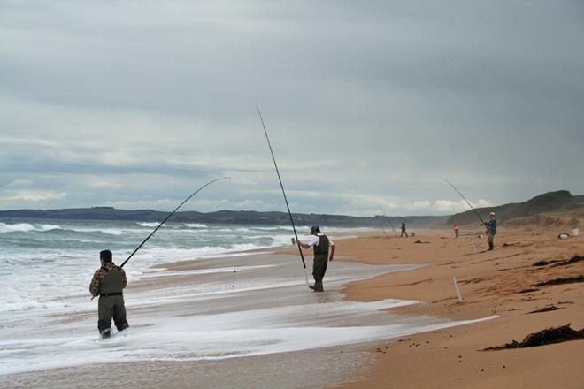 When the salmon are on at Williamsons beach it can be standing room only. © Jarrod Day