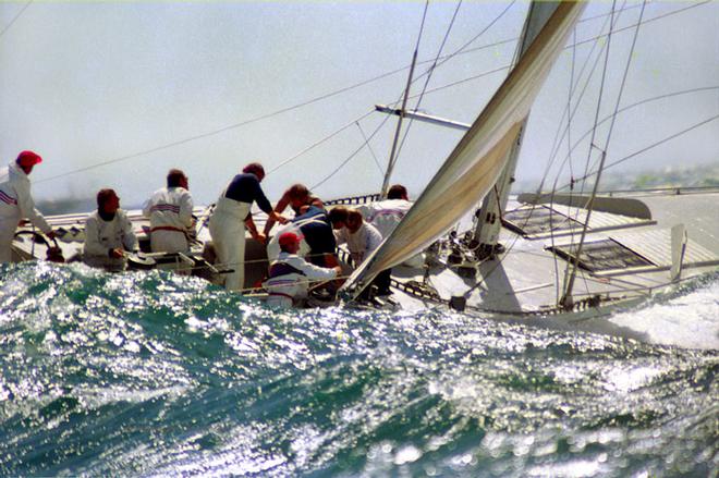 1987 America’s cup- AmericasCupStars & Stripes 1987  © Kenyon Sports