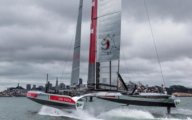 34th America’s Cup<br />
Luna Rossa Challenge 2013 Louis Vuitton Cup ©  Luna Rossa/Studio Borlenghi/Borlenghi-Butto