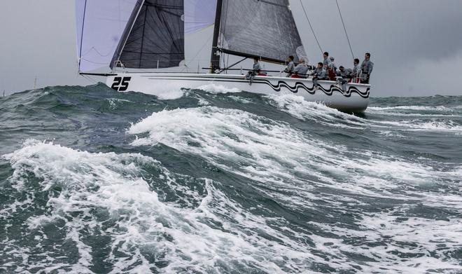  Rolex Ilhabela Sailing Week -CARIOCA 25, Sail n: BRA25, Model: SOTO 40, Class: S40, Owner: ROBERTO LUIZ MARTINS P . E SOUZA ©  Rolex / Carlo Borlenghi http://www.carloborlenghi.net