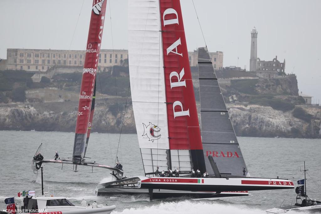 28/07/2013, San Francisco (CA), 34th America&rsquo;s Cup, Louis Vuitton Cup, Round Robin,Race Day 13, Emirates Team New Zealand Vs Luna Rossa &copy; ACEA / Photo Abner Kingman http://photo.americascup.com