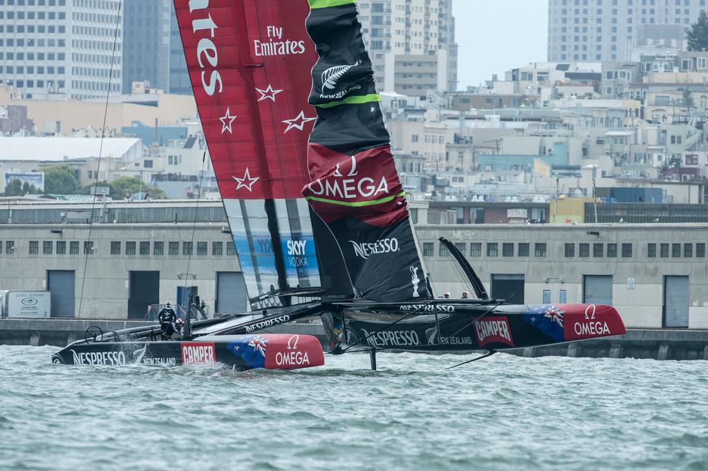 Emirates Team New Zealand AC72, NZL5 lose the jib on the first upwind leg of their Round Robin three match against Luna Rossa. Louis Vuitton Cup 2013. 21/7/2013 © Chris Cameron/ETNZ http://www.chriscameron.co.nz
