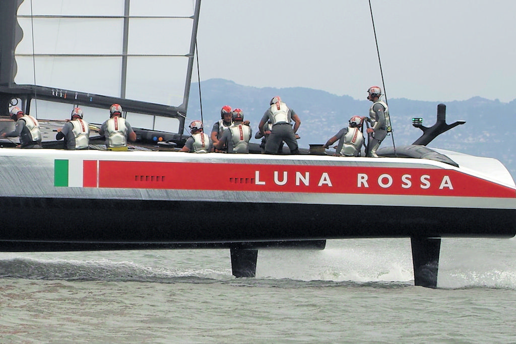 Luna Rossa  - America’s Cup © Chuck Lantz http://www.ChuckLantz.com