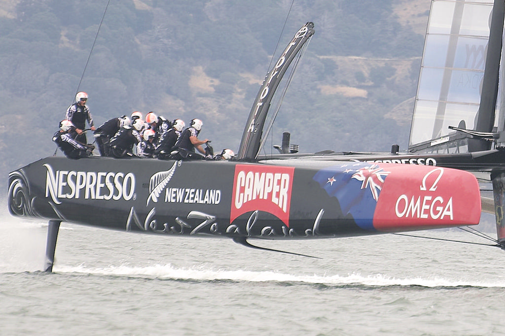 ETNZ at the first mark - America's Cup © Chuck Lantz http://www.ChuckLantz.com