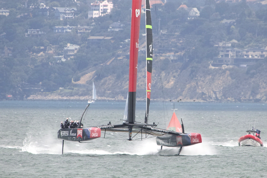 ETNZ blasts towards the St. Francis yacht club and the first mark. - America's Cup © Chuck Lantz http://www.ChuckLantz.com