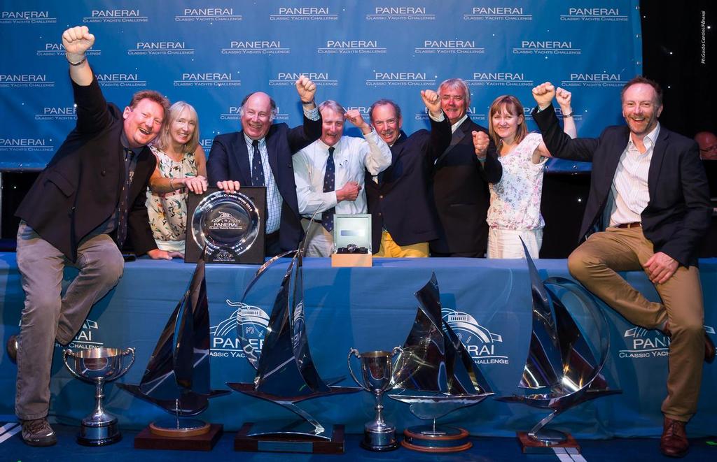 2013 Panerai British Classic Week Cowes, United Kingdom- Saskia, owned by Murdoch McKillop, in the photo with his crew and all the trophies won for the regatta<br />
 © Panerai / Guido Cantini / seasee.com