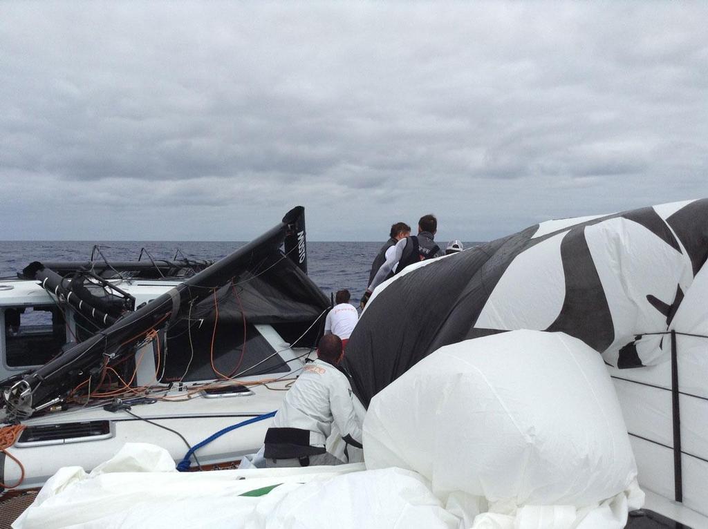Phaedo dismating - 2013 LA-Honolulu Race © Lloyd Thornburg/Team Phaedo