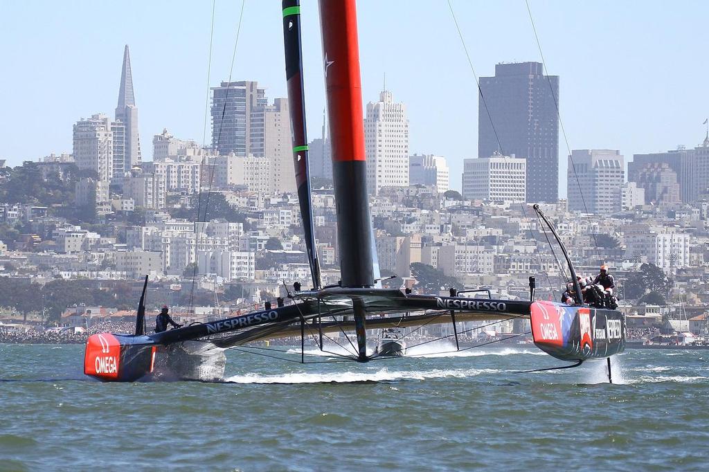 America&rsquo;s Cup - Day 1,  Oracle Team USA vs Emirates Team NZ - Race 1 photo copyright Richard Gladwell www.photosport.co.nz taken at  and featuring the  class