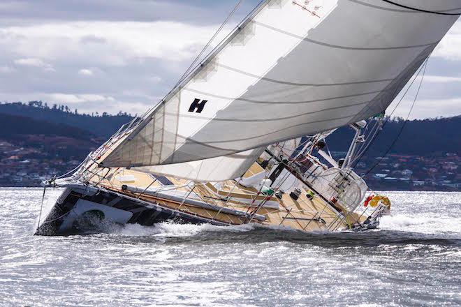 The sleek clipper 70 designed by naval architect Tony Castro © Clipper Race