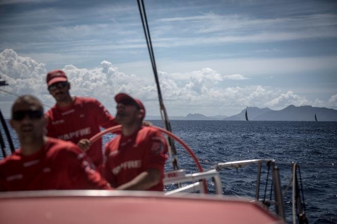 Mapfre leaves the Coromandel coastline astern as they head into the Pacific Ocean on Day 1, Leg 5 - Volvo Ocean Race 2014-15 © Francisco Vignale/Mapfre/Volvo Ocean Race