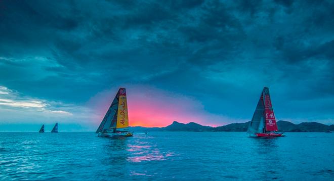 El Día de la Tierra, vista desde el océano - Volvo Ocean Race 2015 ©  Marc Bow / Volvo Ocean Race