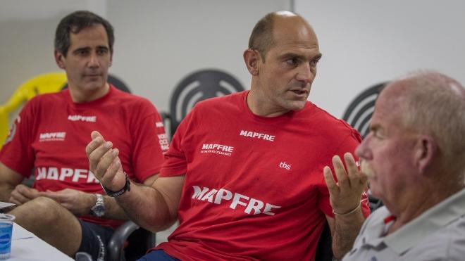 Mapfre&rsquo;s Xabi Fernandez (centre - redshirt, Race Director Jack Lloyd (right, grey shirt) and Luis Sanez Mariscal (Mapfre rules adviser - left - red shirt) - Volvo Ocean Race 2015 &copy;  Ainhoa Sanchez/Volvo Ocean Race