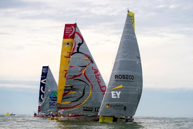 Dongfeng Race Team - Volvo Ocean Race 2015 © Laura Lopes / Dongfeng Race Team