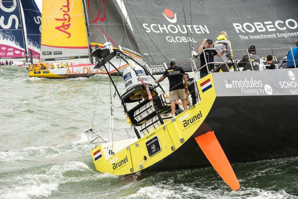 April 17, 2015. Onboard Dongfeng Race Team during the ProAm2 race in Itajai. © Sam Greenfield/Dongfeng Race Team/Volvo Ocean Race