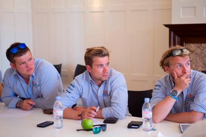 Briefing Bizuths - Bordeaux le 27/05/2015 - Solitaire du Figaro Eric Bompard cachemire 2015 © Alexis Courcoux