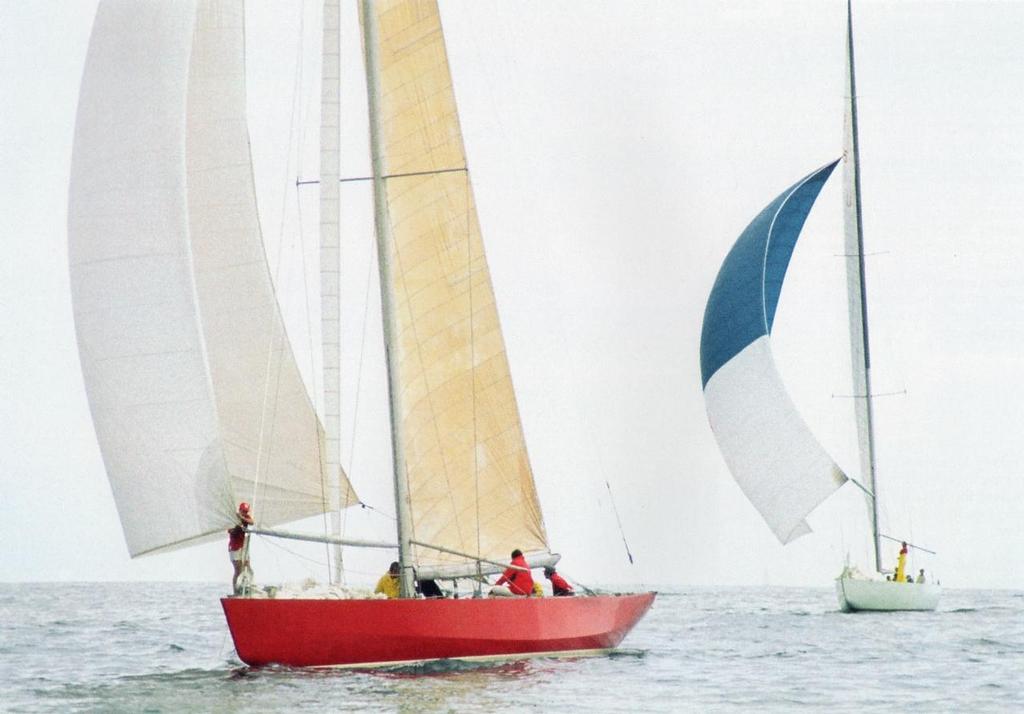 Mariner leads Valiant in a 1974 Observation (Defender) Trial - 12 Metres - America’s Cup © Paul Darling Photography Maritime Productions www.sail-world.com/nz