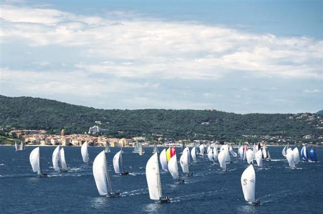 Hundreds of spinnakers give life to the Bay of Saint-Tropez ©  Rolex/ Kurt Arrigo http://www.regattanews.com