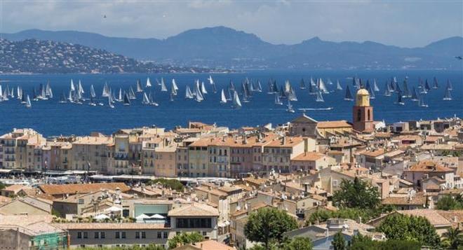 Start offshore race - 2015 Giraglia Rolex Cup ©  Rolex / Carlo Borlenghi http://www.carloborlenghi.net