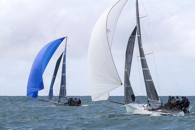 Close racing between Crank (Andrew Wiklund) and Vivace (John Rae) on the fina day © Teri Dodds http://www.teridodds.com