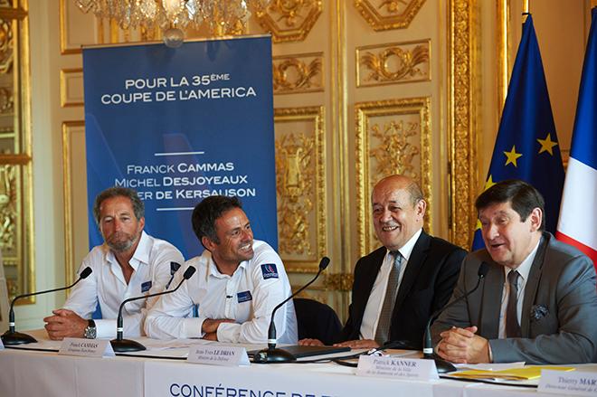 Michel Desjoyeaux, Franck Cammas, Jean-Yves Le Drian Minister of Defence and Patrick Kanner Minister for Cities, Youth and Sports © Yvan Zedda / Groupama sailing team