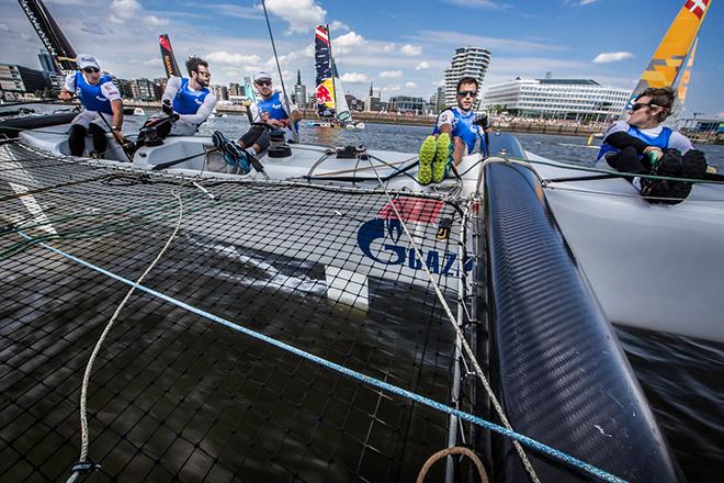 2015 Extreme Sailing Series in Hamburg &copy; Jesús Renedo Photography