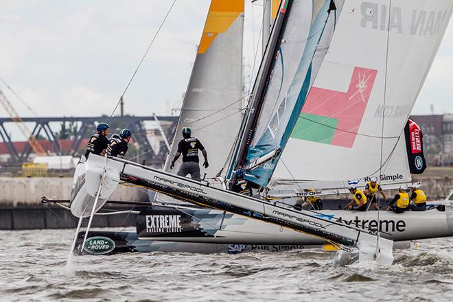 2015 Extreme Sailing Series in Hamburg &copy; Jesús Renedo Photography
