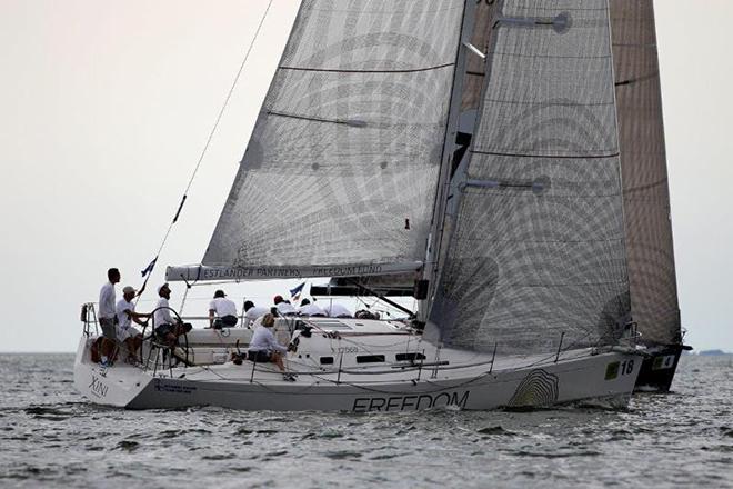 Xini Freedom in traffic in Race 4 © Max Ranchi / ORC