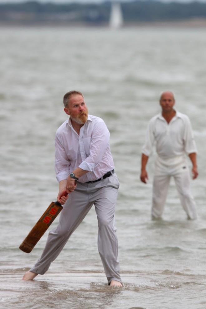 Bramble Bank cricket match © Ingrid Abery http://www.ingridabery.com