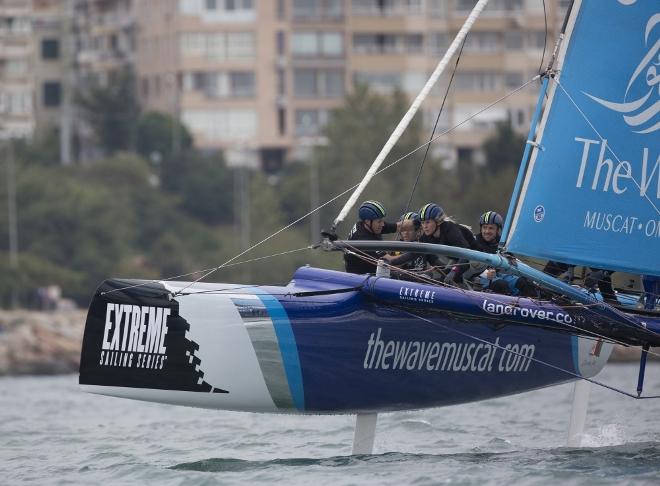 The Wave, Muscat/Al Mouj Muscat Team skippered by Leigh McMillan (GBR) with crew Sarah Ayton (GBR), Pete Greenhaigh (GBR), Ed Smyth (NZL/AUS) and bowman Nasser Al Mashari (OMA) - 2015 Extreme Sailing Series © Mark Lloyd http://www.lloyd-images.com